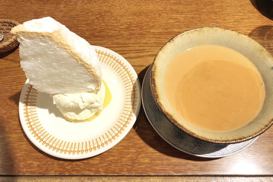 ブンブン紅茶店　チャイ＆スノーフレークケーキ（2025年）