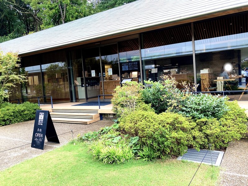 鎌倉文華館　鶴岡ミュージアム カフェ外観（2025年）