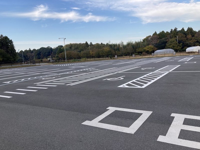 川村記念美術館の駐車場　2025年現在