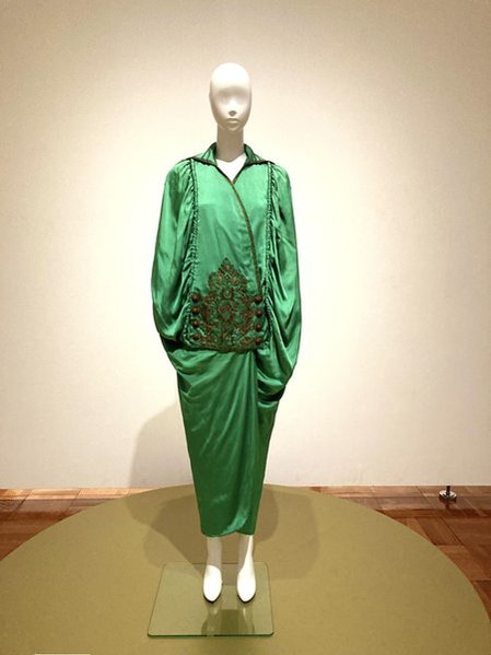 千葉市美術館企画展「おとぎの国のモードを探して」 写真